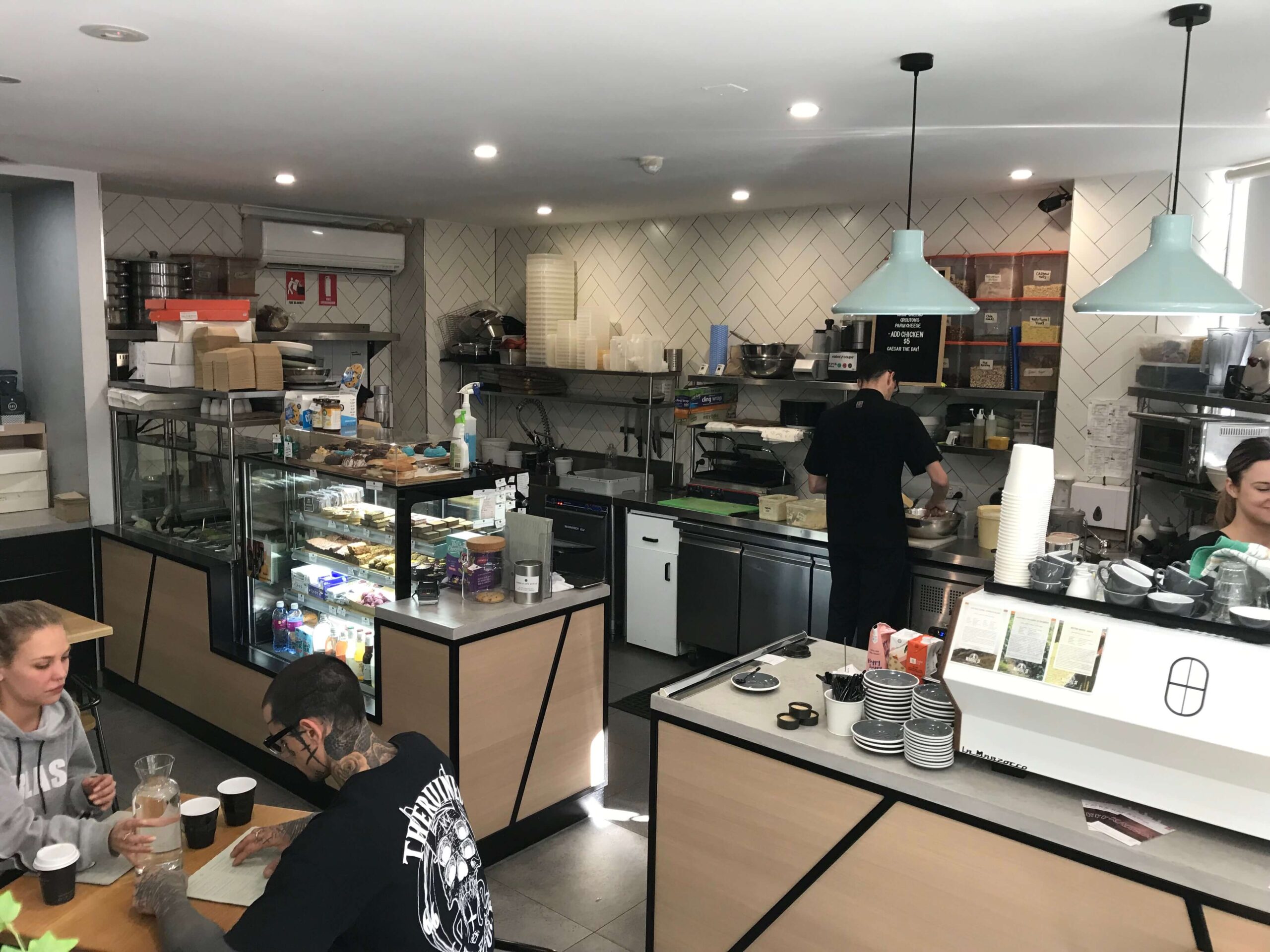 シドニーのカフェ【Shift Eatery】の店内の様子を撮影した写真